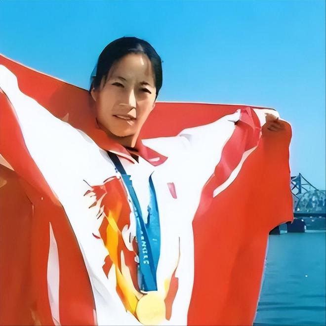 竟走冠军王丽萍视频_竞走冠军王丽萍事件_竞走冠军王丽萍绕场一周视频